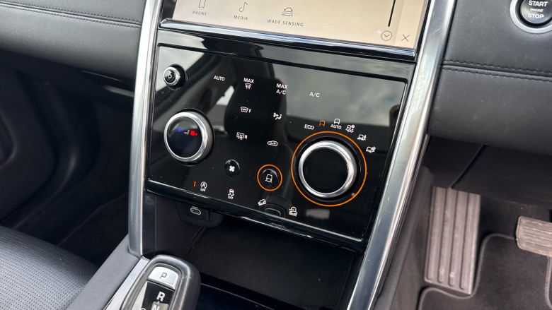 Land Rover Discovery Sport 2.0 D165 SE 5dr Auto Diesel Station Wagon